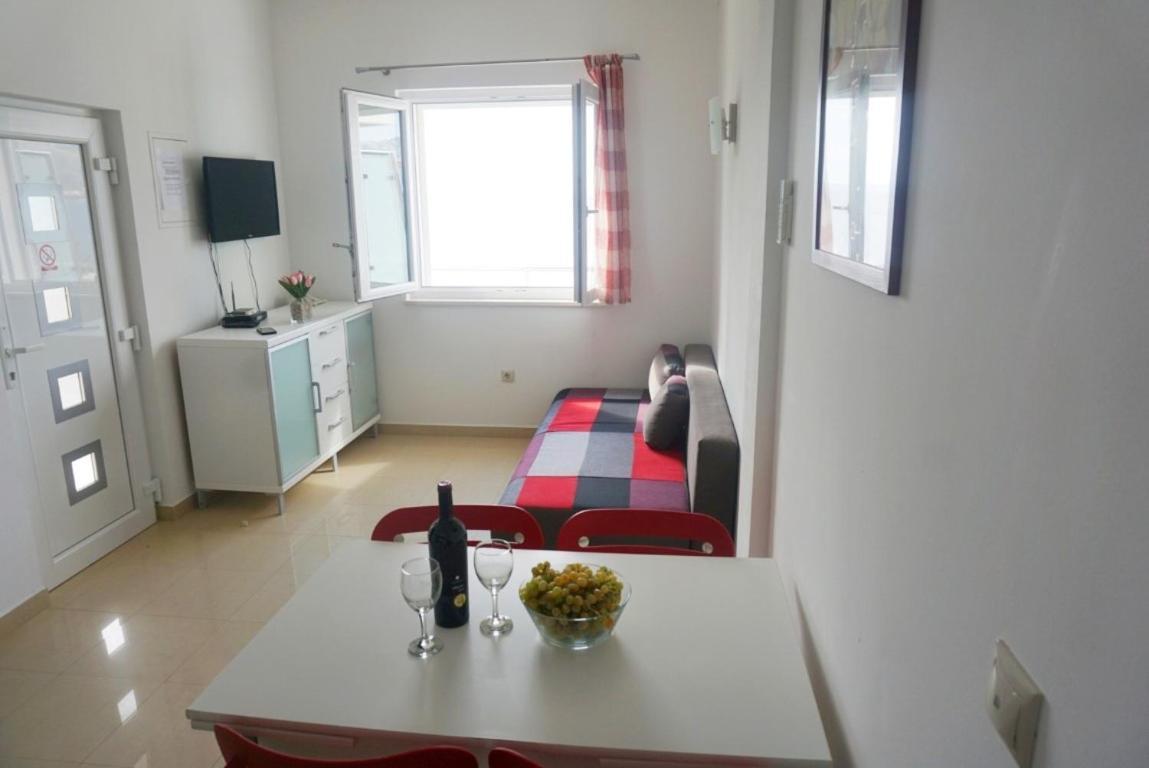 Villa Mateo&Andrea**** Omis Exterior photo